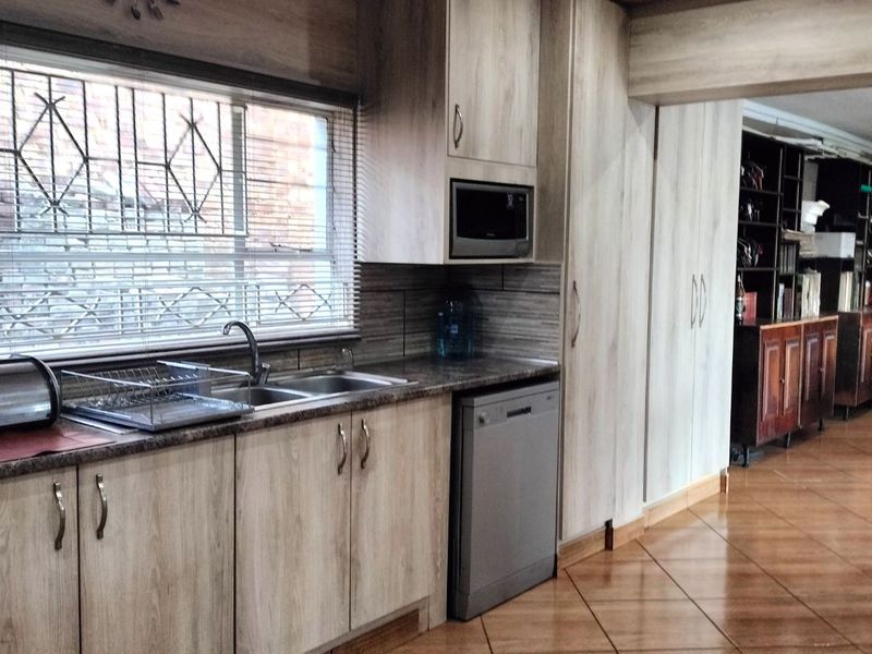 House For Sale in Breaunanda - Photo 6