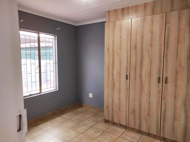 House For Sale in Albertsdal - Photo 6