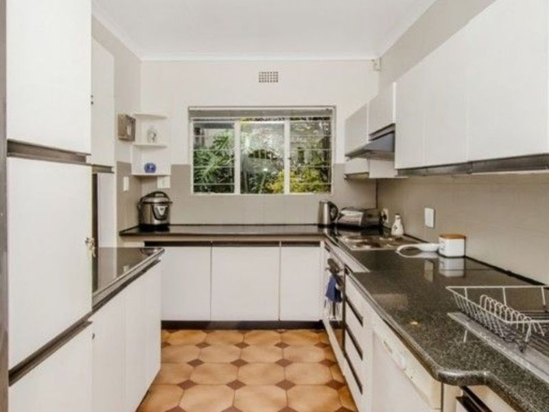 House For Sale in Wilro Park - Photo 4
