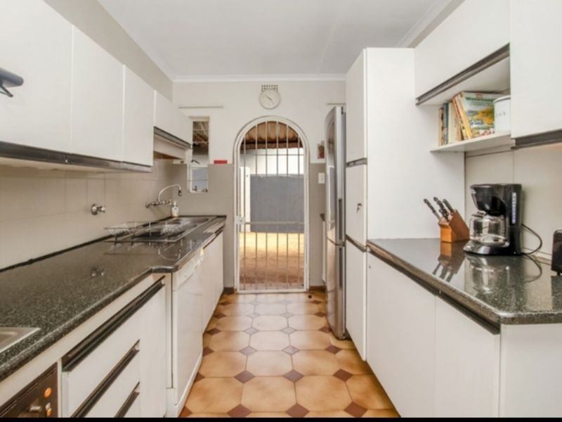 House For Sale in Wilro Park - Photo 5