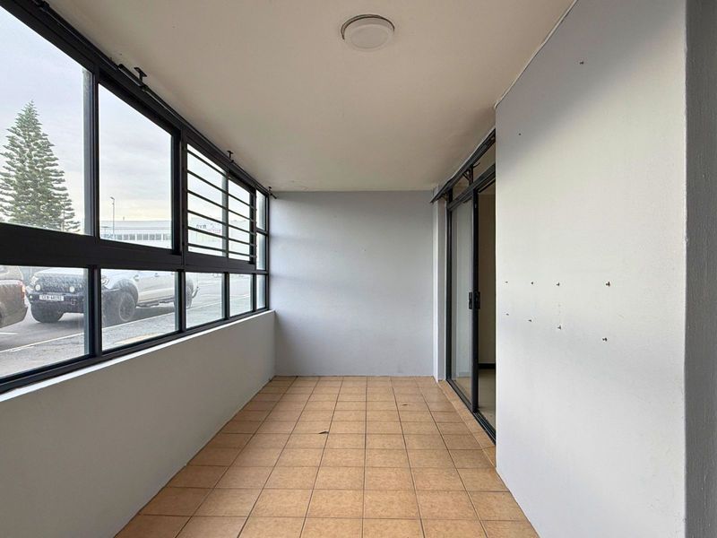 Apartment For Sale in Gansbaai Central - Photo 10