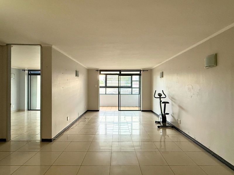 Apartment For Sale in Gansbaai Central - Photo 4