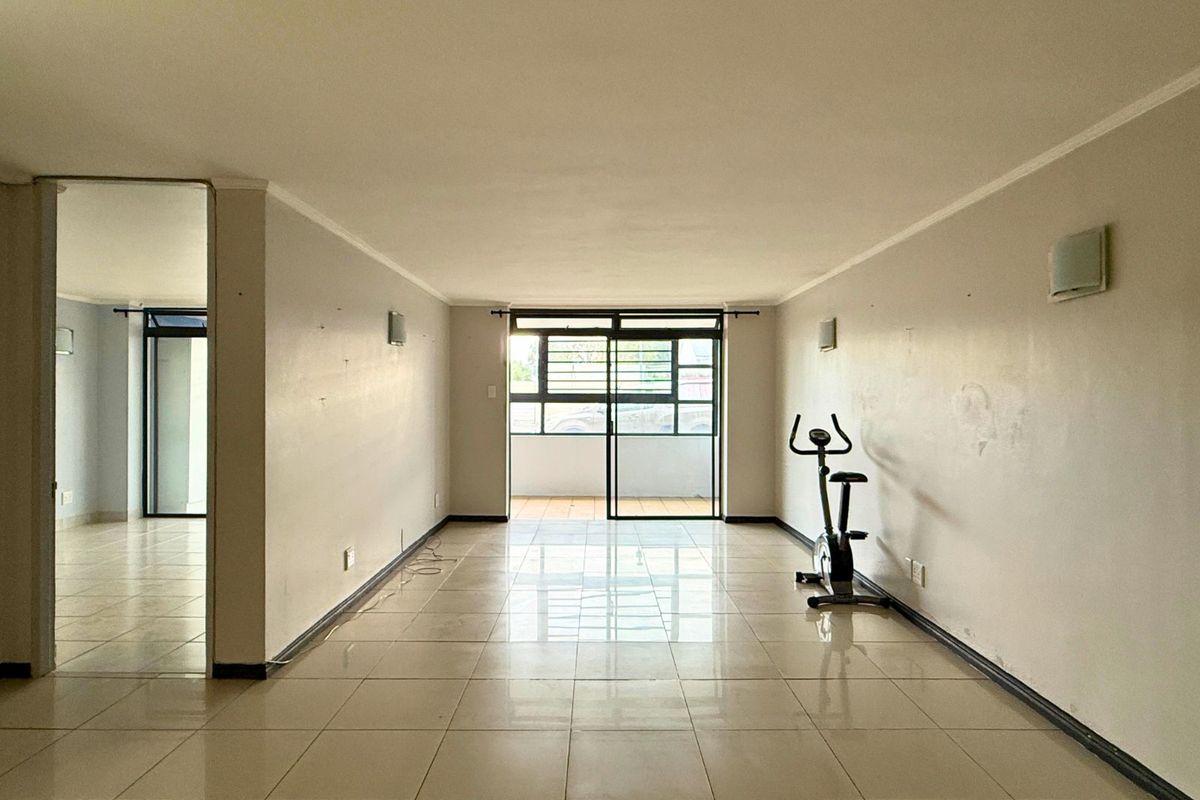Apartment For Sale in Gansbaai Central - Photo 4