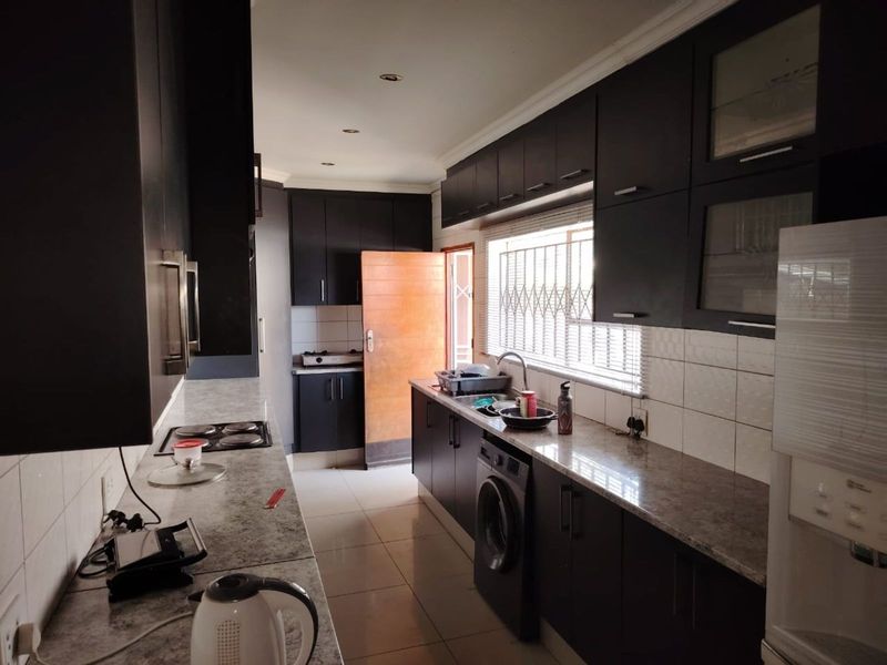 House For Sale in Rhodesfield - Photo 8