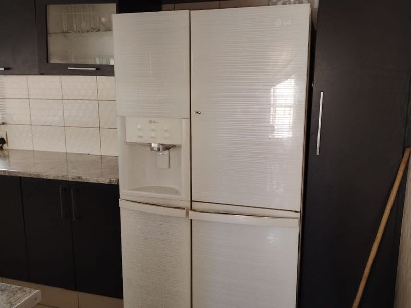 House For Sale in Rhodesfield - Photo 10