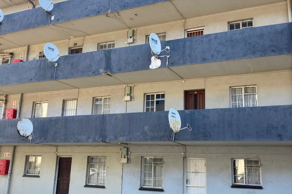 Apartment For Sale in North End - Photo 4