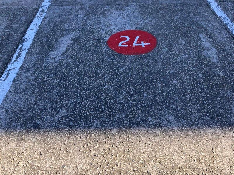 Apartment For Sale in North End - Photo 5