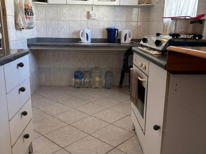 Apartment For Sale in North End - Photo 9