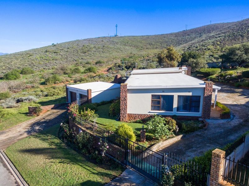 House For Sale in Ashton Central - Photo 2