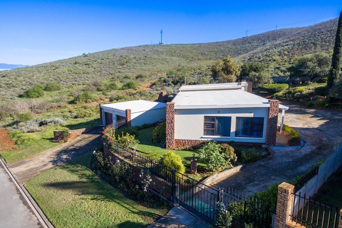 House For Sale in Ashton Central - Photo 2