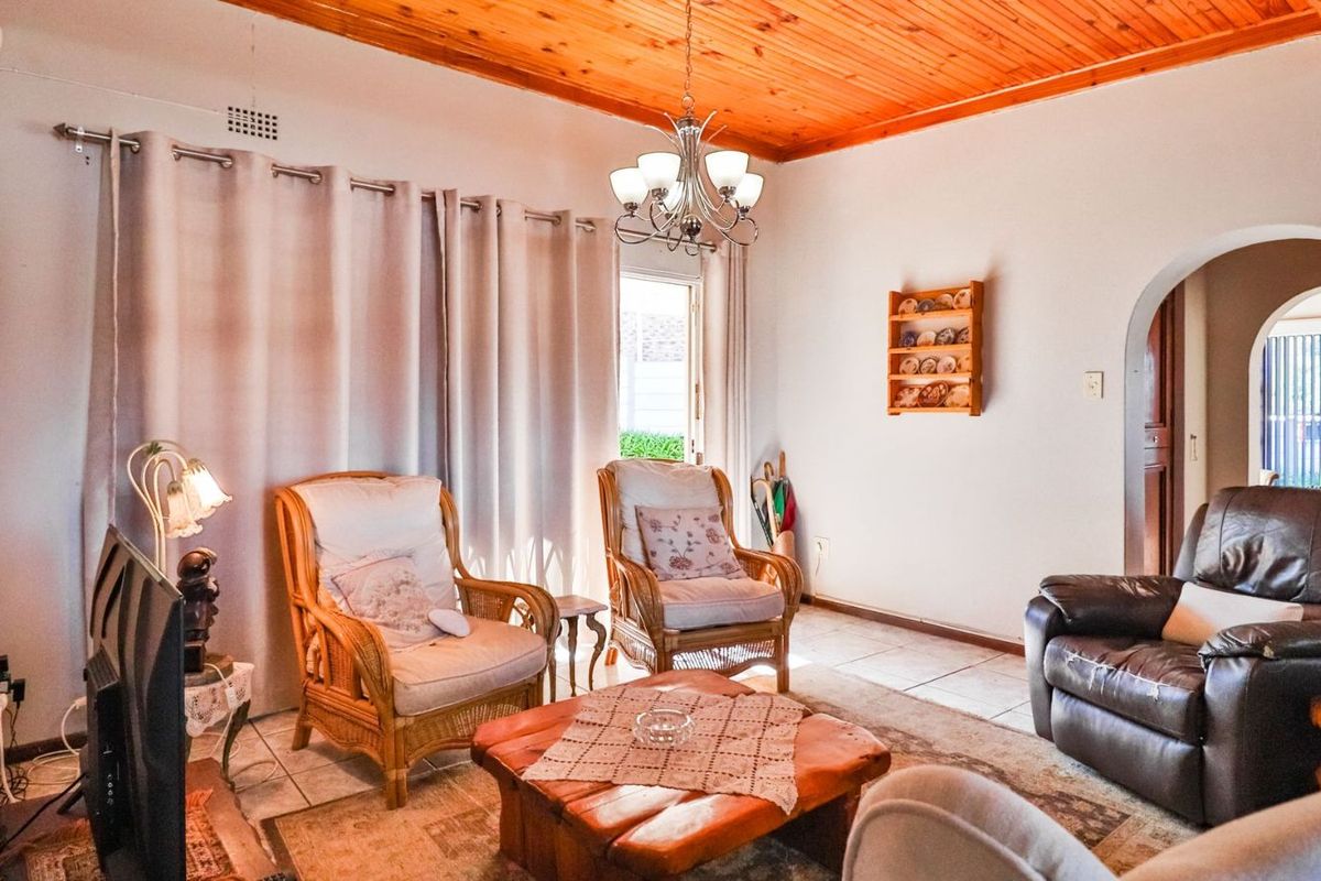 House For Sale in Ashton Central - Photo 4