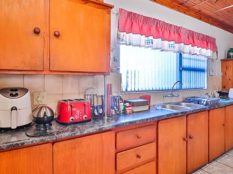 House For Sale in Ashton Central - Photo 6