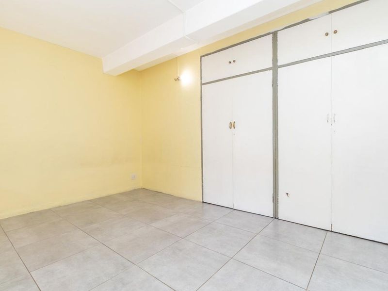 Apartment For Sale in Albertville - Photo 4