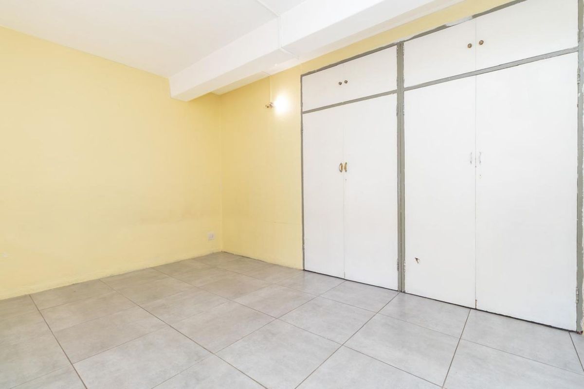 Apartment For Sale in Albertville - Photo 4