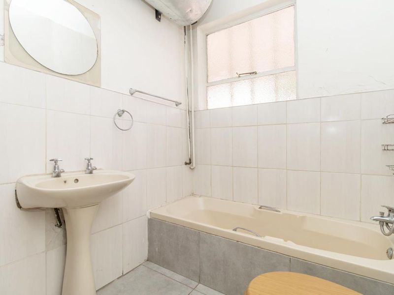 Apartment For Sale in Albertville - Photo 8