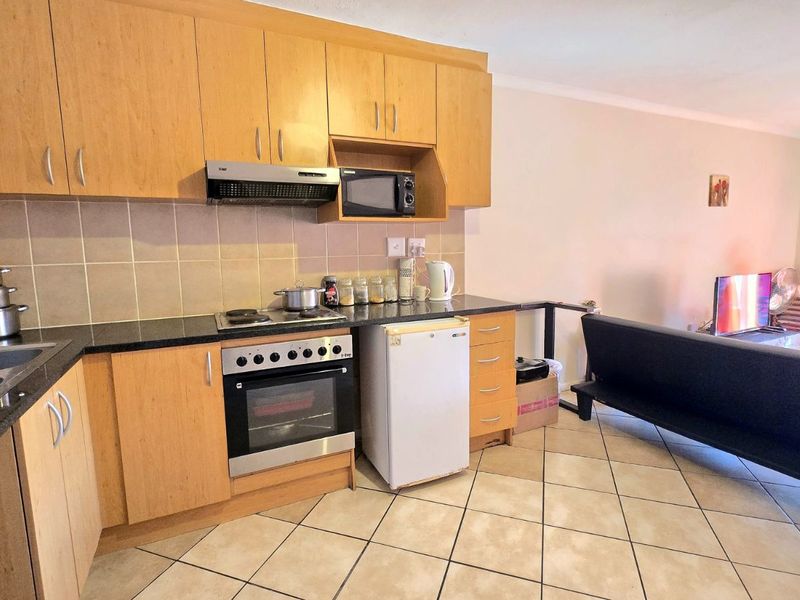 Apartment For Sale in Whispering Pines - Photo 7