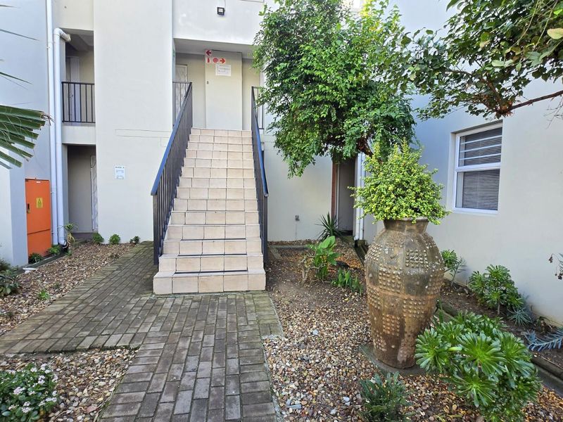 Apartment For Sale in Whispering Pines - Photo 4