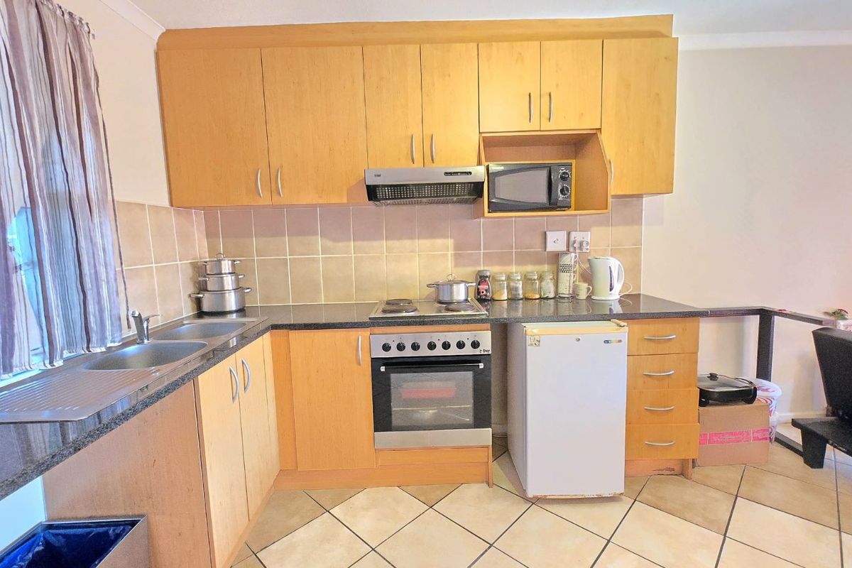 Apartment For Sale in Whispering Pines - Photo 5