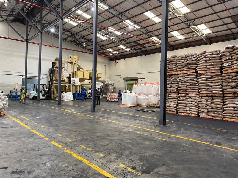 Industrial To Rent in Lansdowne - Photo 8