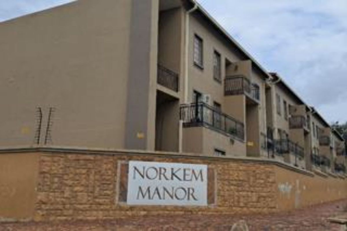 Apartment For Sale in Norkem Park - Photo 2