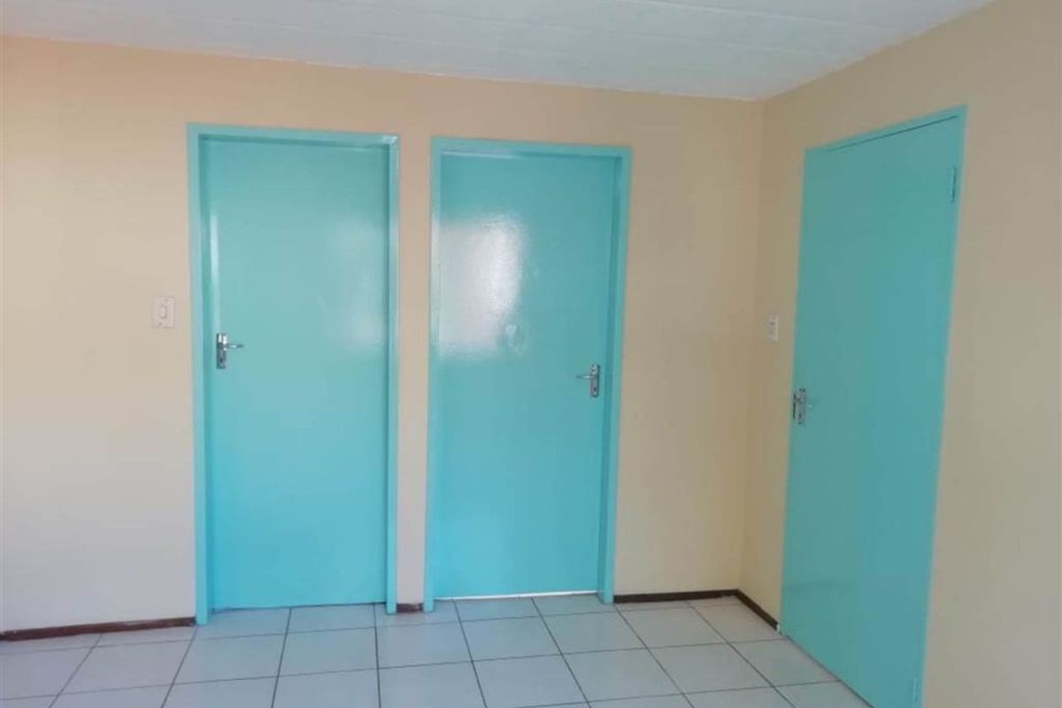 Apartment For Sale in Kempton Park Central - Photo 5