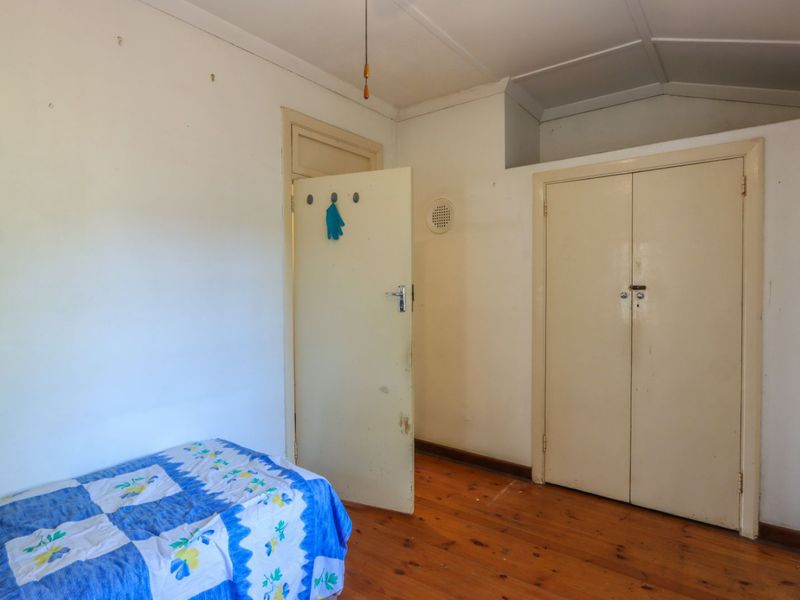 House For Sale in Woodlands - Photo 8