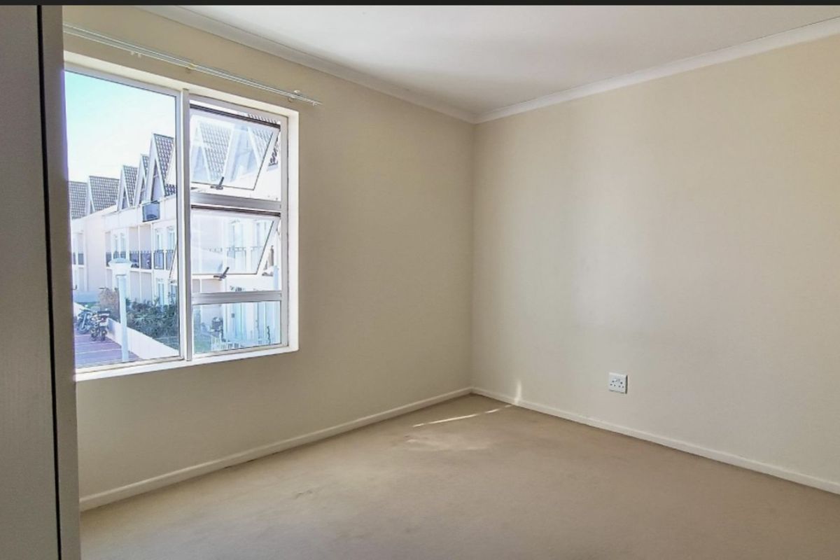 Apartment For Sale in Whispering Pines - Photo 4