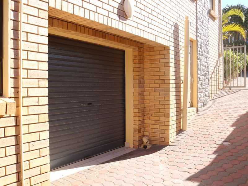 House For Sale in Monte Christo - Photo 7