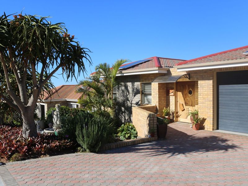 House For Sale in Monte Christo - Photo 10