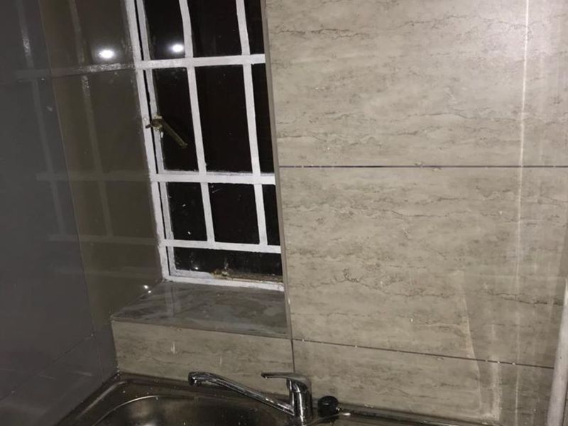 Apartment For Sale in Yeoville - Photo 7