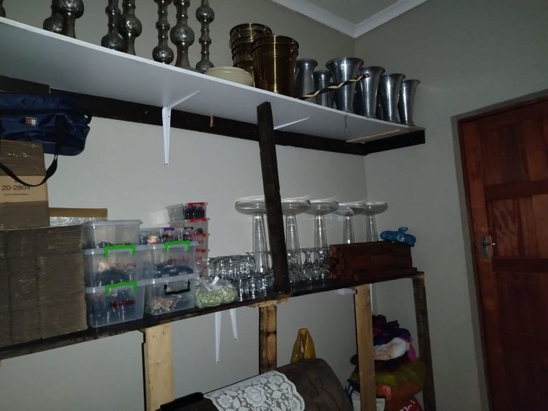 House For Sale in Uitenhage Central - Photo 9