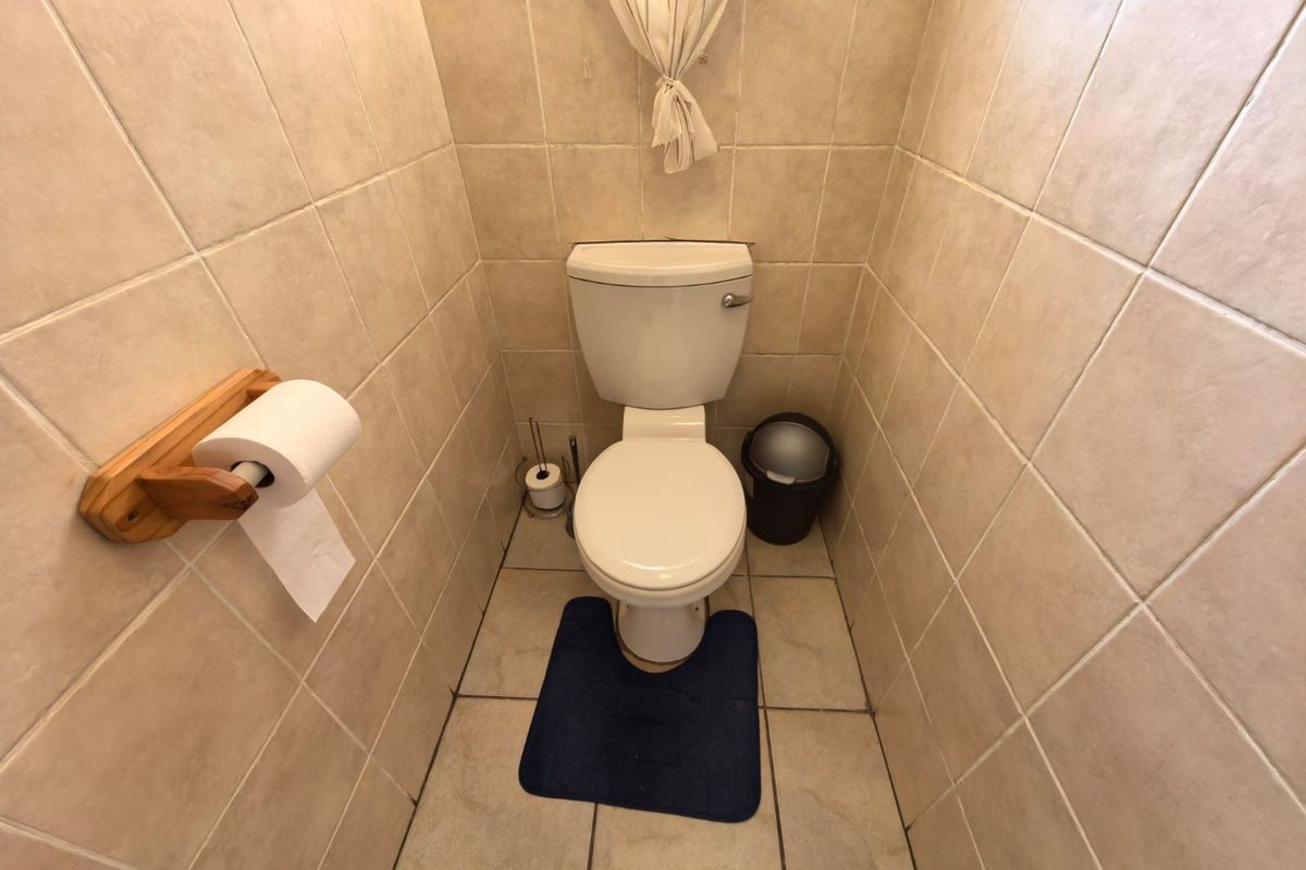 House For Sale in Cassandra - Photo 4