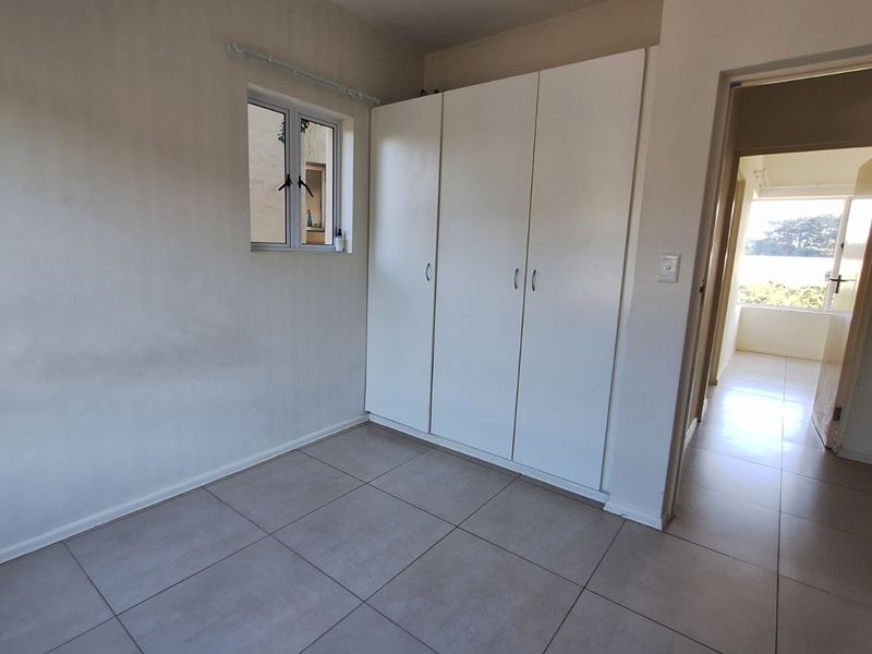 Apartment For Sale in Sheffield Manor - Photo 7