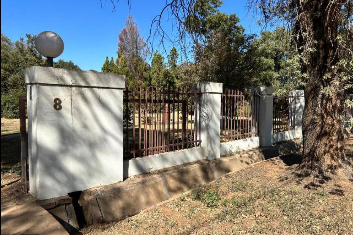 House For Sale in Christiana Central - Photo 2