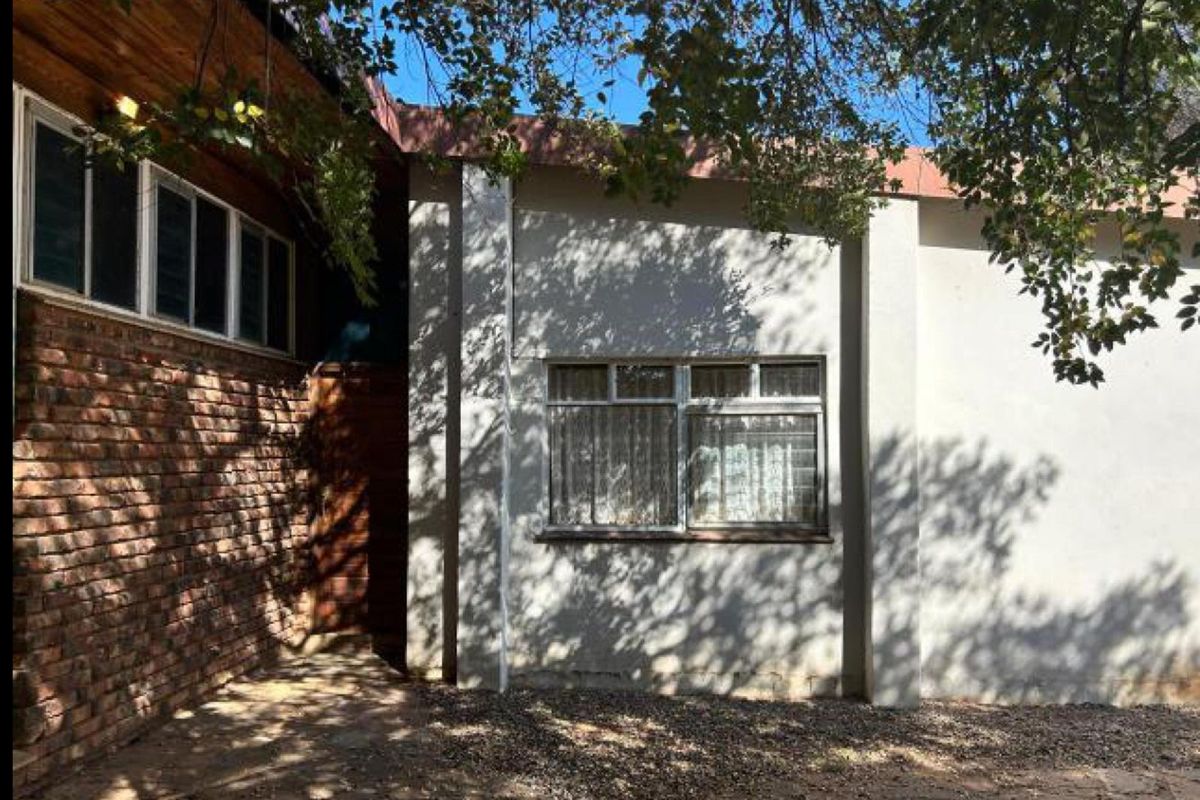 House For Sale in Christiana Central - Photo 4