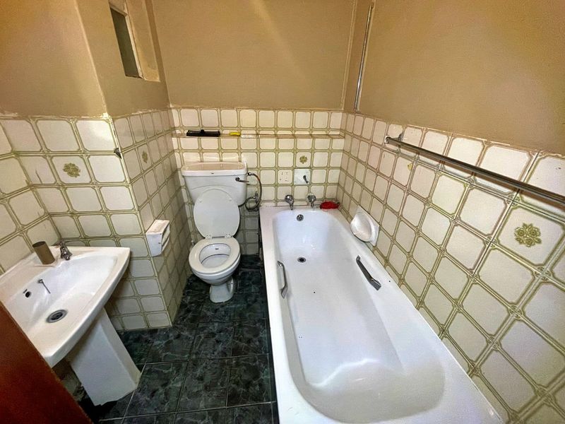 Apartment For Sale in Pretoria Central - Photo 6