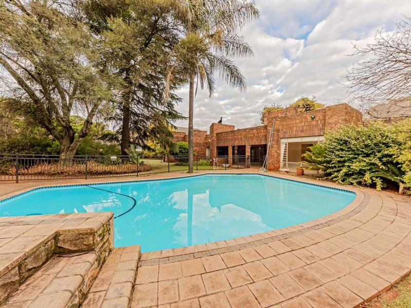 House For Sale in Kloofendal - Photo 3