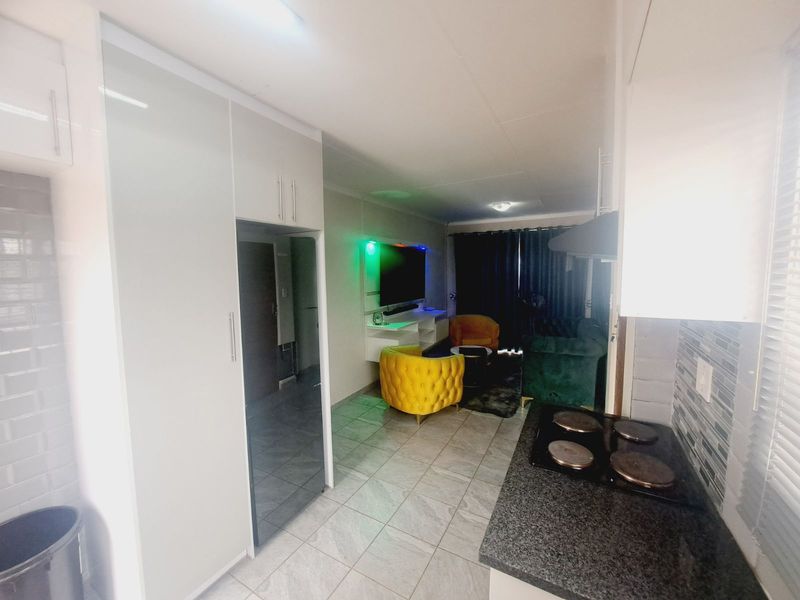 House For Sale in Kirkney - Photo 6
