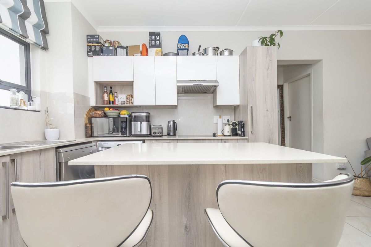 Apartment For Sale in Randpark Ridge - Photo 3