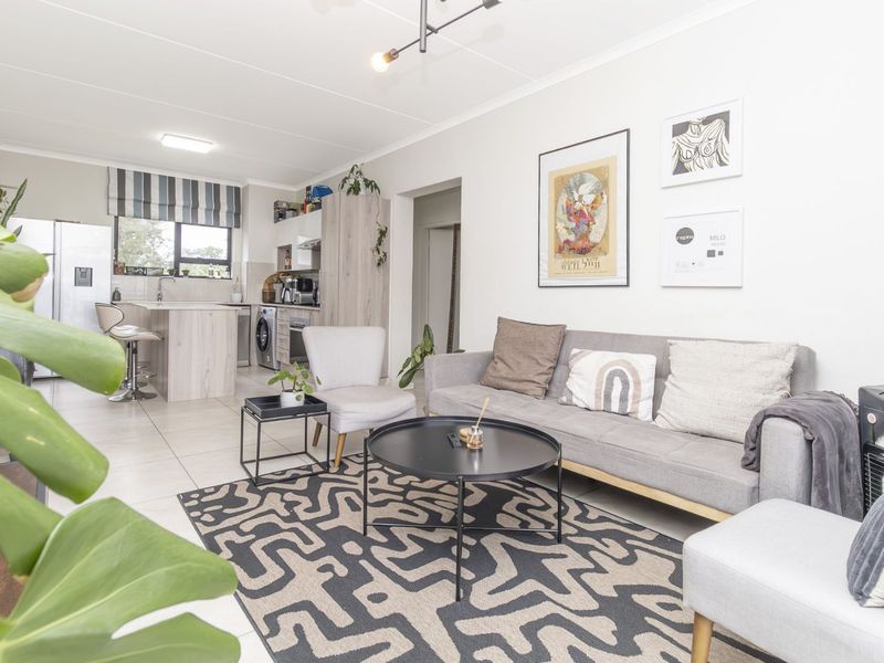 Apartment For Sale in Randpark Ridge - Photo 7