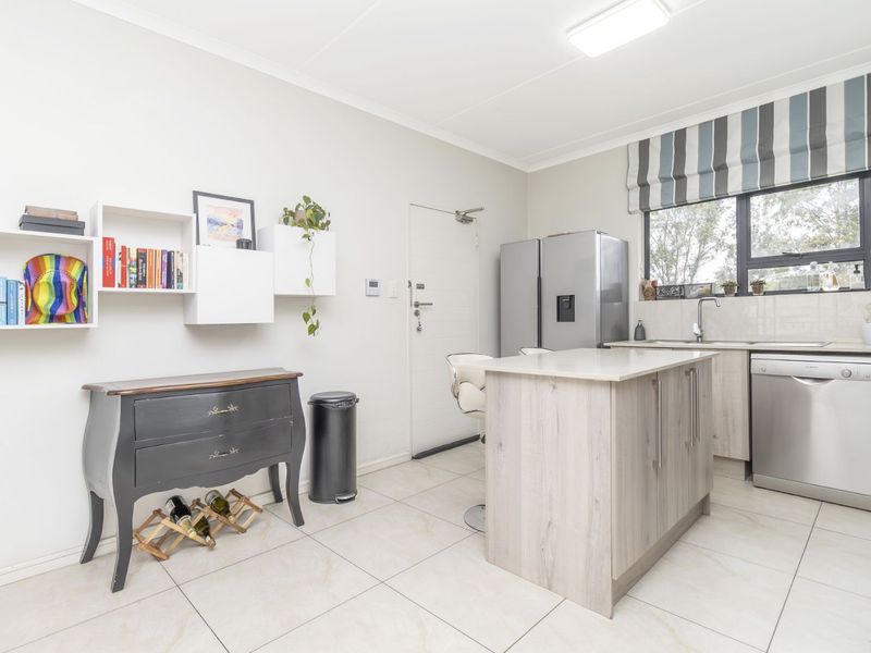 Apartment For Sale in Randpark Ridge - Photo 5