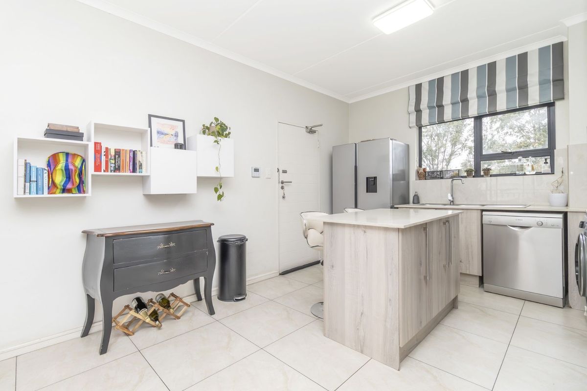 Apartment For Sale in Randpark Ridge - Photo 5