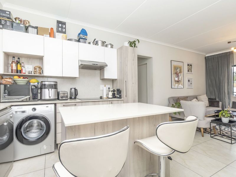 Apartment For Sale in Randpark Ridge - Photo 4