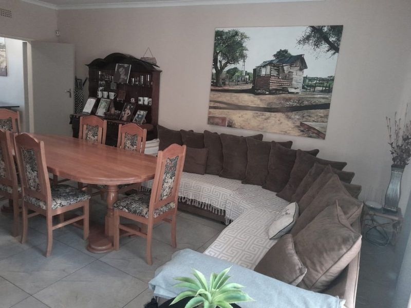 House For Sale in Kuruman Central - Photo 4