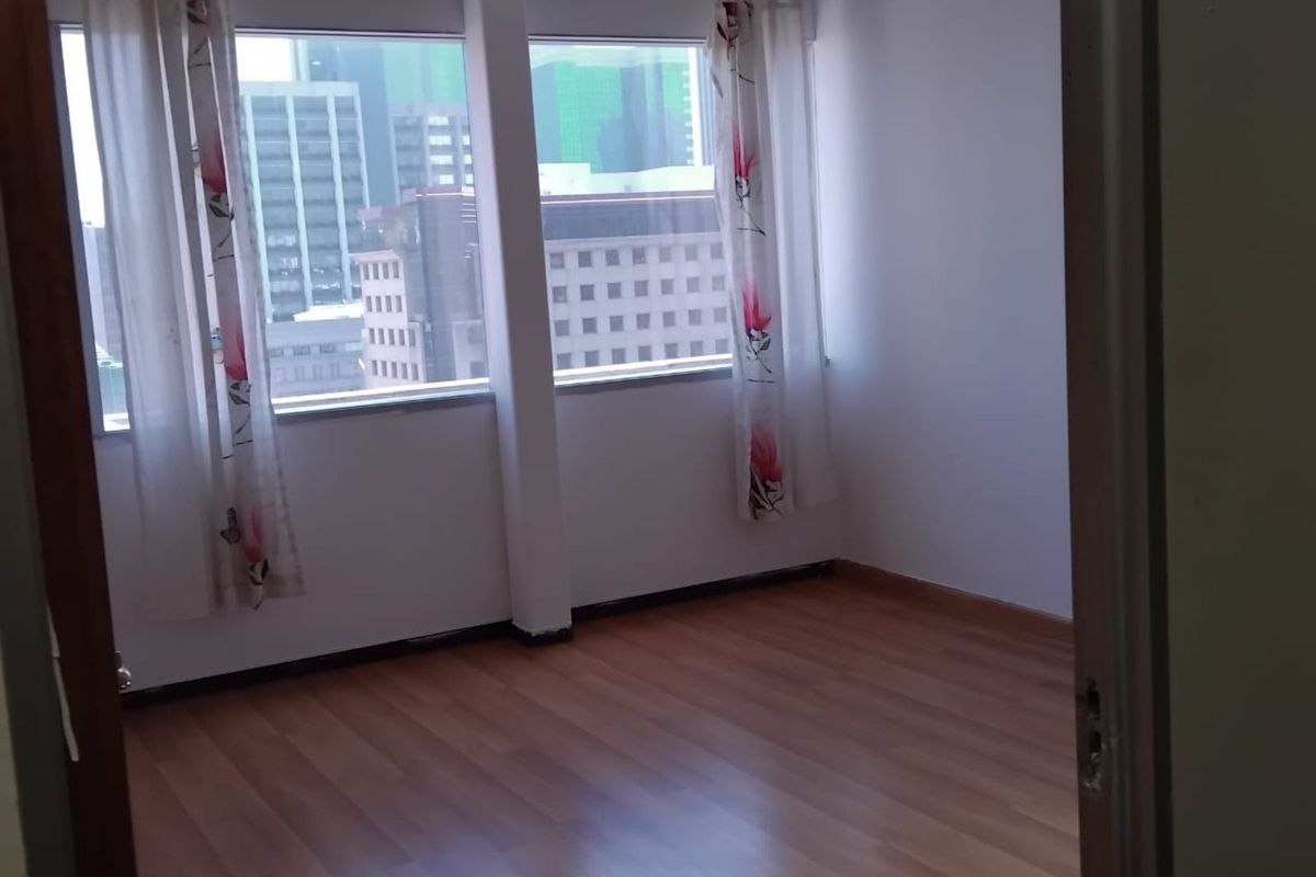 Apartment For Sale in Marshalltown - Photo 3