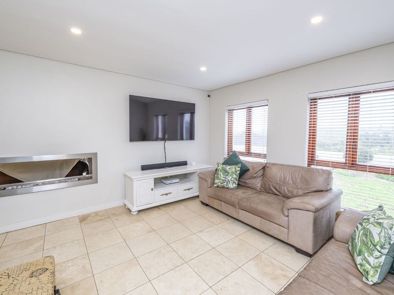 House For Sale in Die Wingerd - Photo 7