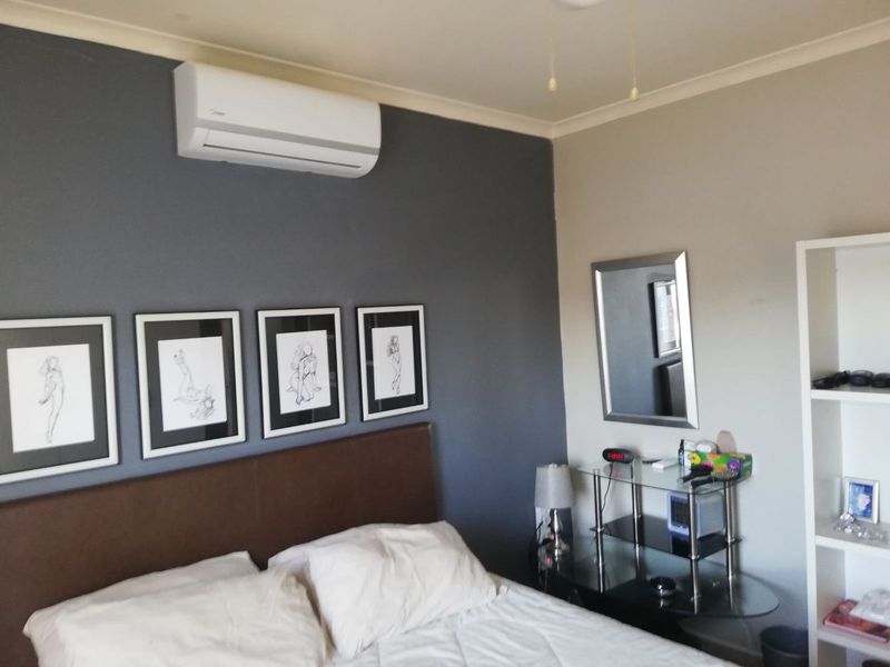 Apartment For Sale in Paarl East - Photo 8