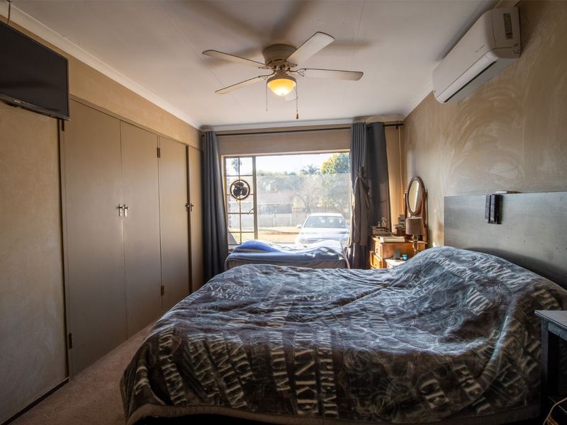 House For Sale in Doornpoort - Photo 6