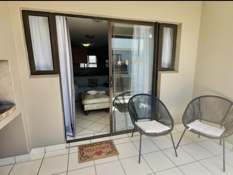 Apartment For Sale in Voorbaai - Photo 8