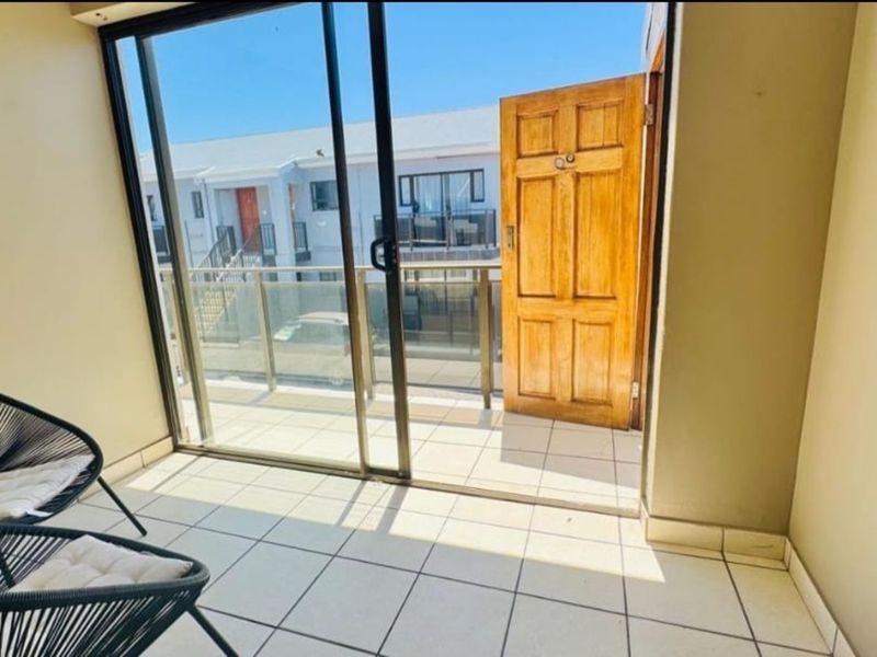 Apartment For Sale in Voorbaai - Photo 7